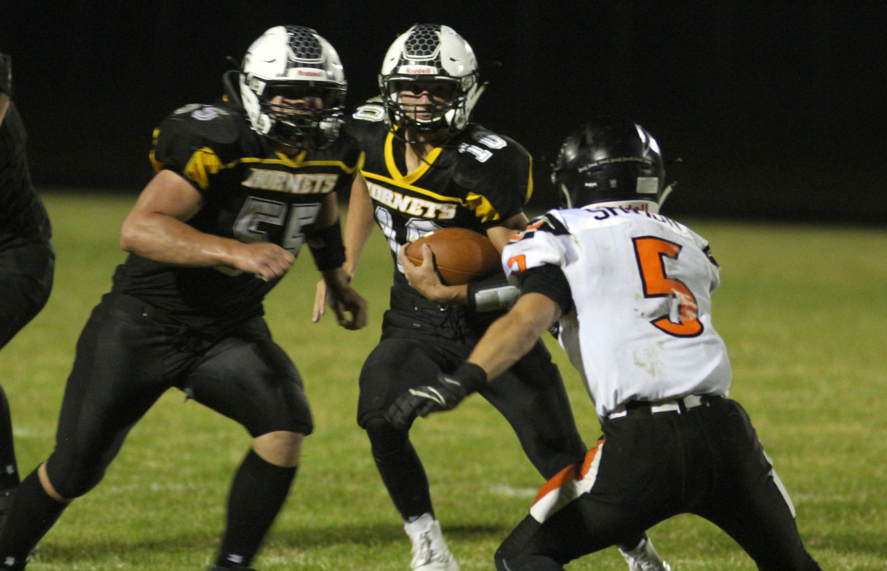 Osseo-Fairchild at Cadott football 9-6-19